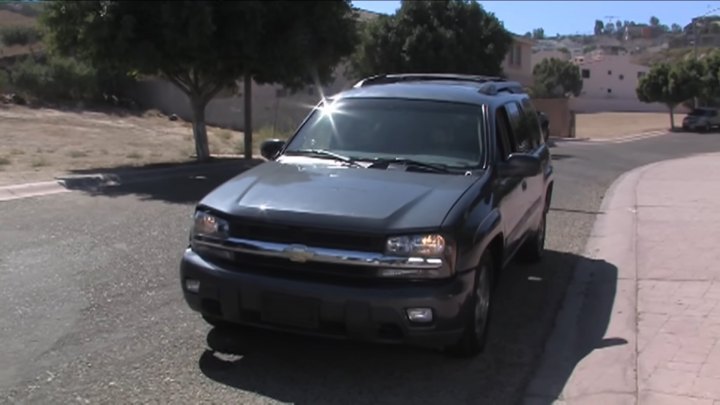 2005 Chevrolet TrailBlazer EXT [GMT370]