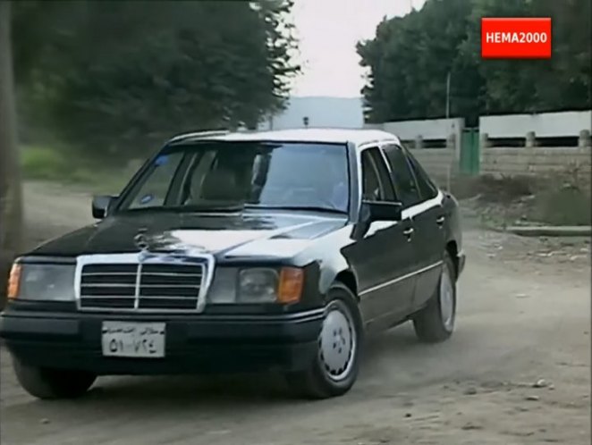 1990 Mercedes-Benz [W124]