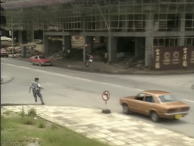 Mazda 808