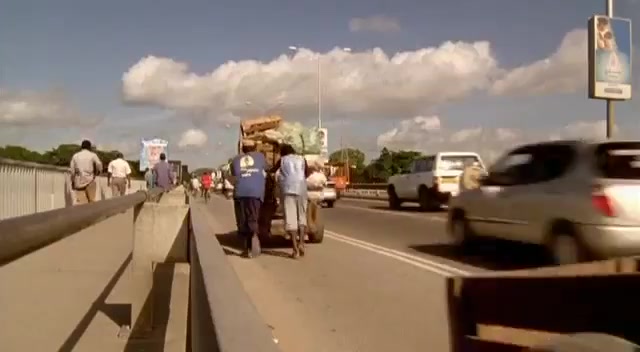 Daihatsu Sirion [M100]