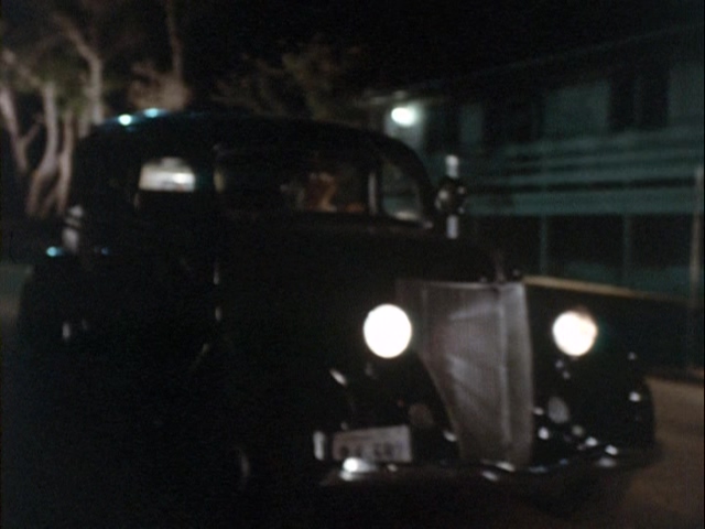 1936 Ford V8 De Luxe Fordor Sedan [68]