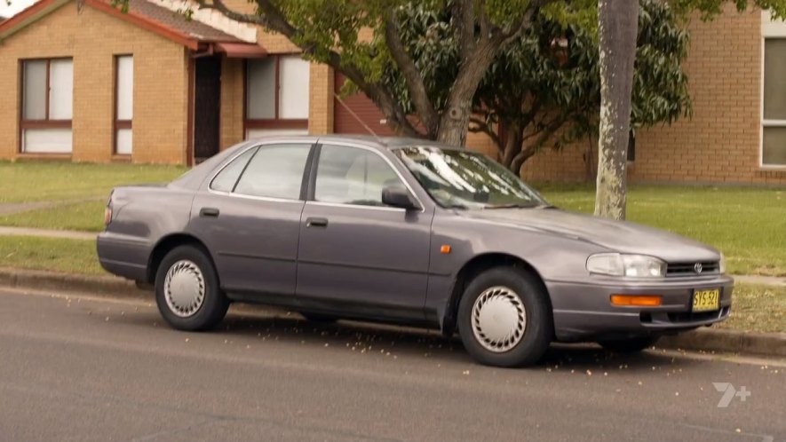 1993 Toyota Camry Executive [XV10]