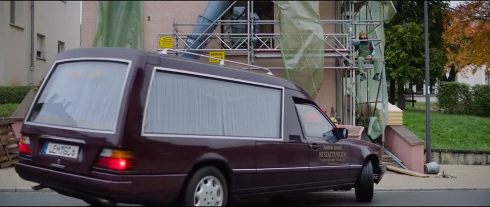 1986 Mercedes-Benz Bestattungswagen Pollmann SK 210 124 [VF124]