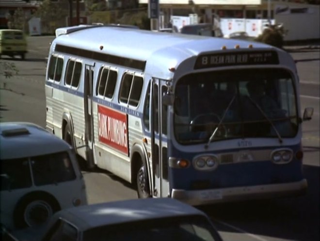 1969 GMC T6H 4521 A 'New Look'