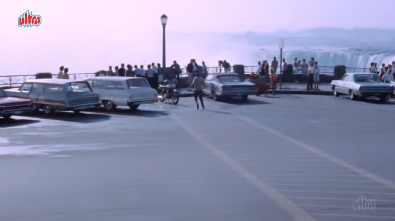 1962 Pontiac Catalina 4-door Sedan [2369]