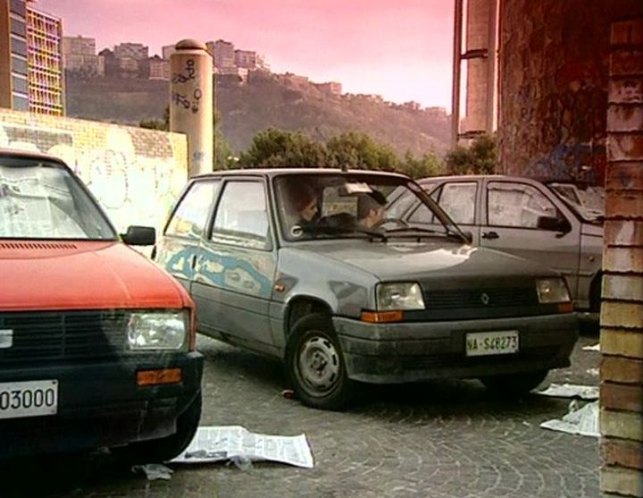 1989 Renault 5 950 Campus 'Supercinque' (with pre-facelift front) Série 2 [X40]