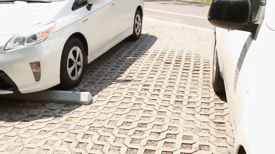 2012 Toyota Prius III [ZVW30]