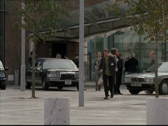 1991 Lincoln Town Car Stretched Limousine