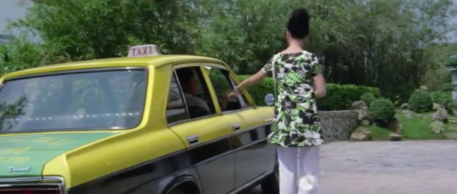1969 Datsun 2000 Diesel Taxi [Q130]