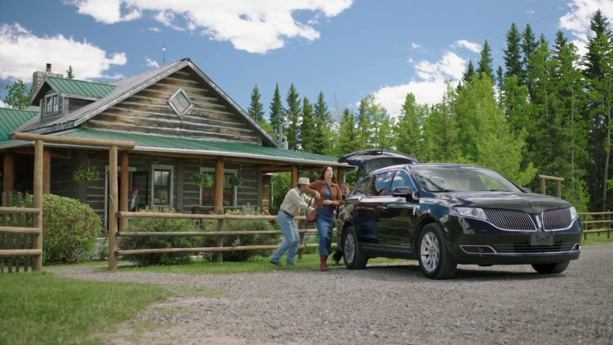2013 Lincoln MKT