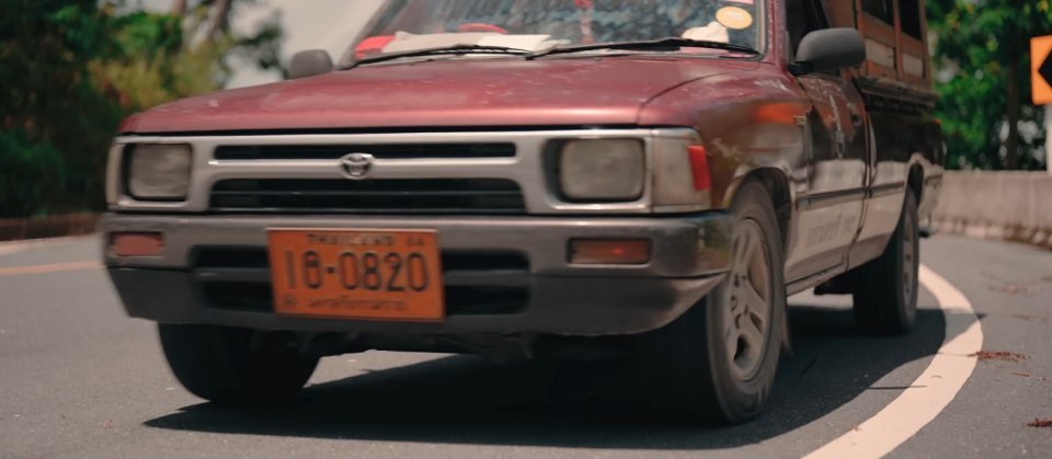 1992 Toyota Hilux Mighty-X 2.4 D Songthaew [N80]