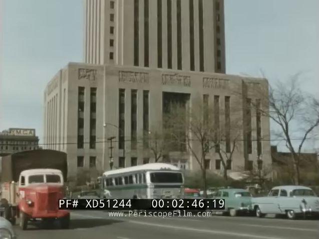1953 Ford Customline Tudor Sedan [70B]