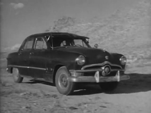 1950 Ford Custom De Luxe Fordor Sedan [73B]