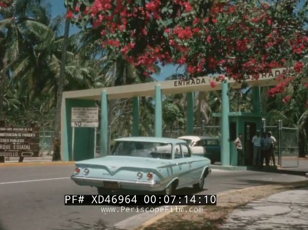 1961 Chevrolet Biscayne 4-door Sedan [1169]