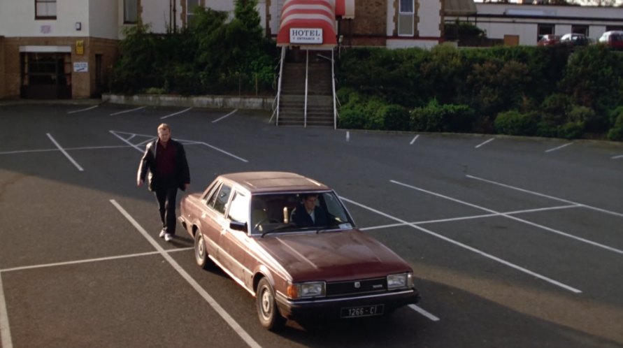 Toyota Cressida GL [MX62]