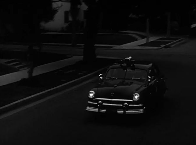 1951 Ford De Luxe Fordor Sedan [73A]