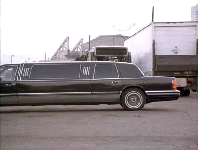 1990 Lincoln Town Car Stretched Limousine