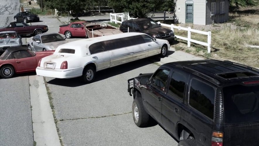 1998 Lincoln Town Car Stretched Limousine
