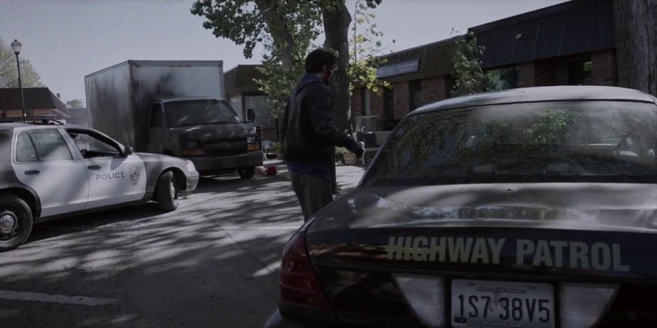 2003 Chevrolet Express [GMT610]