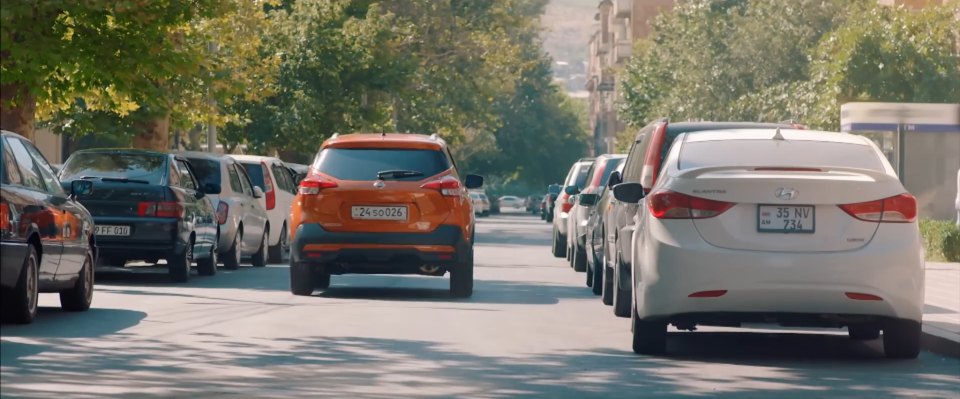 2000 Lada 112 [2112]