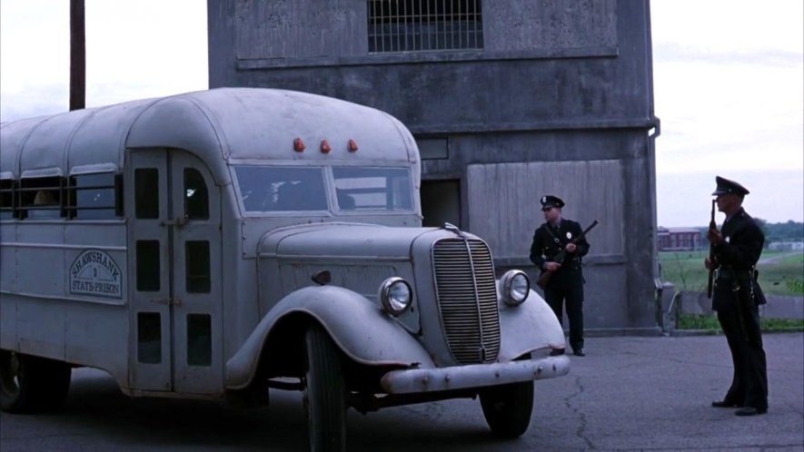 1937 Ford V8 2-Ton Coach