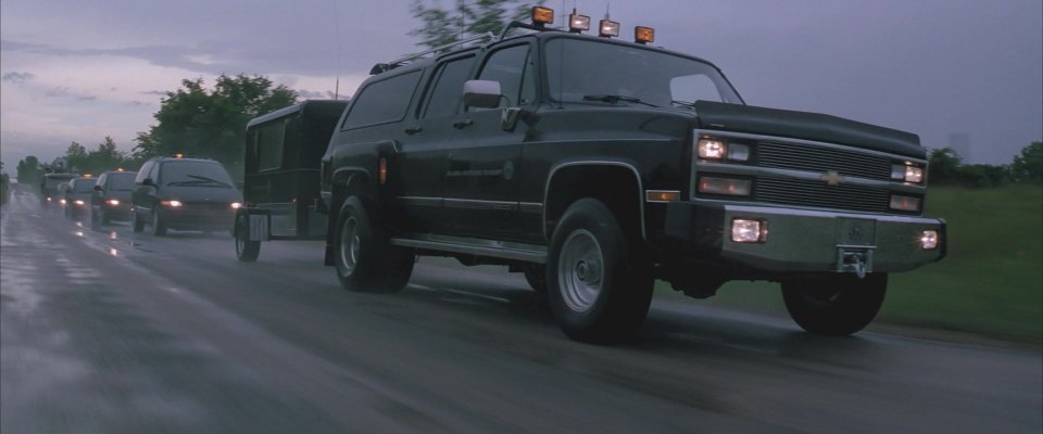 1989 Chevrolet Suburban Silverado Dually Conversion V-2500.