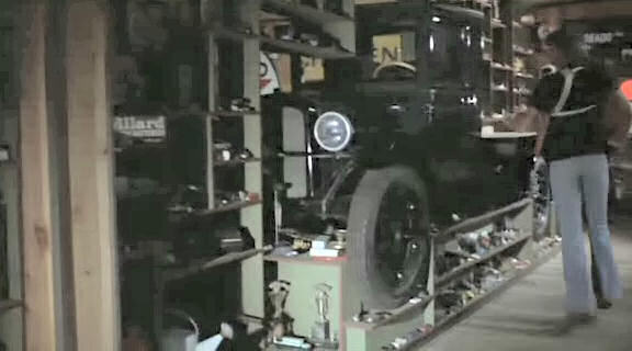 1927 Chevrolet 1-Ton [T]