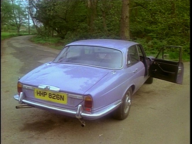 1975 Jaguar XJ6 3.4 [Series II]