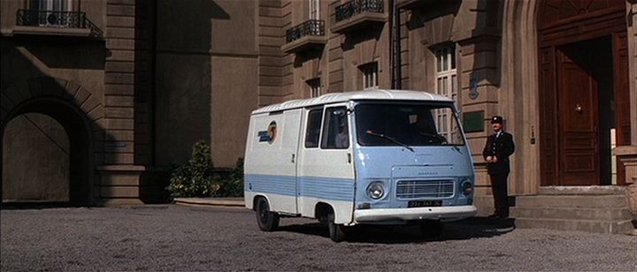 1965 Peugeot J7 Fourgon Tôlé