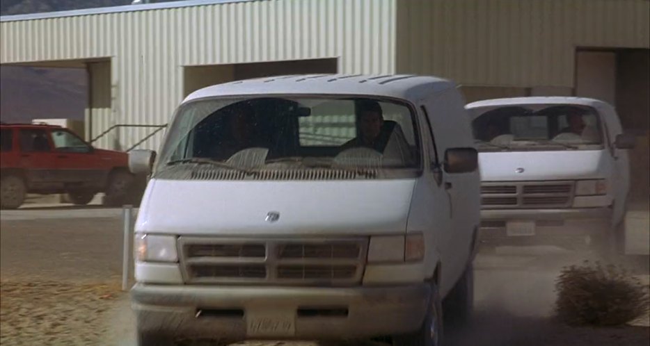 1996 Dodge Ram Van [B-1500]