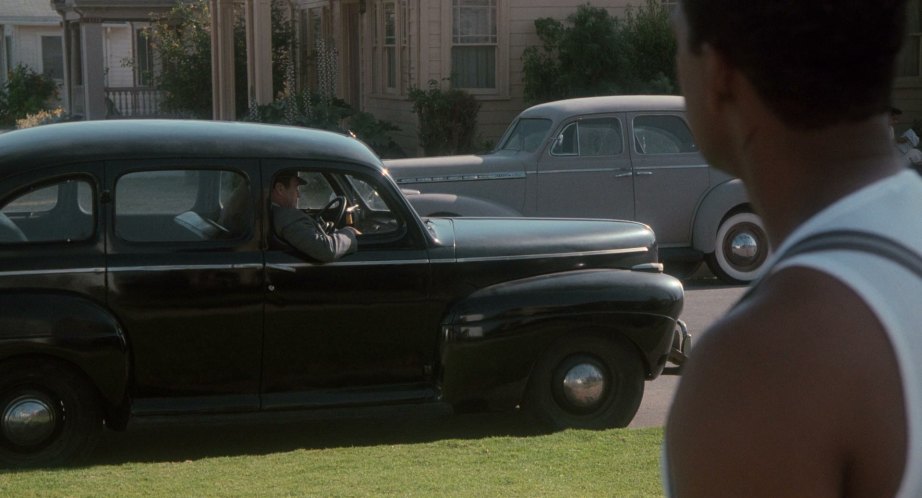 1941 Ford De Luxe Fordor [11A]