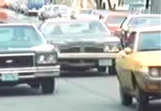 1973 Pontiac Bonneville Four Door Hardtop [2BN39]