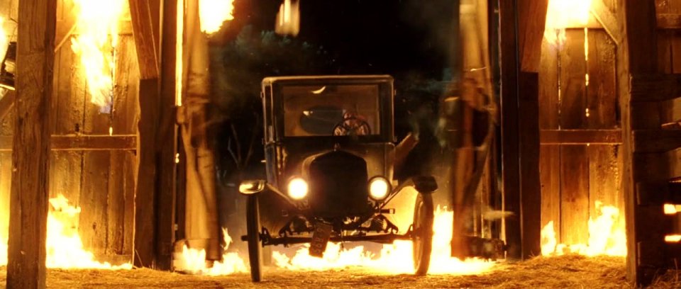 1921 Ford Model T Centerdoor Sedan