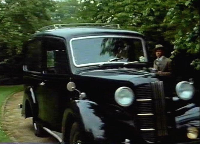 1949 Austin FL1 Hearse Startins