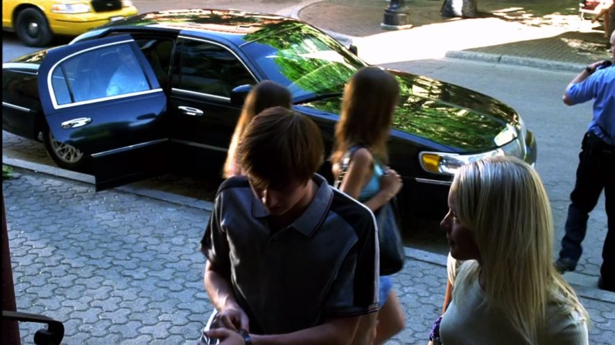 1998 Lincoln Town Car Executive Series