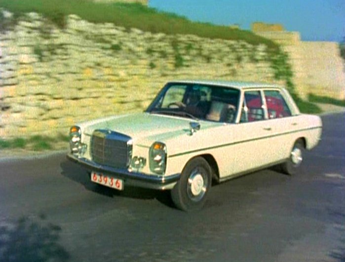 1968 Mercedes-Benz 200 [W115]