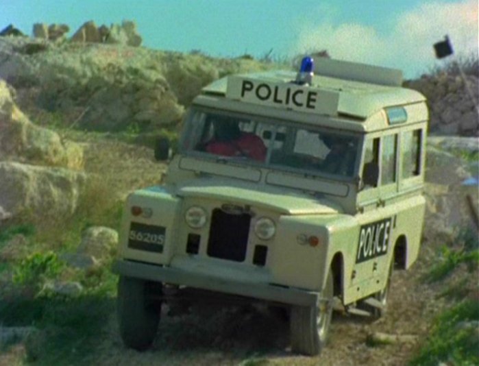 1963 Land-Rover 109'' Series II Station Wagon