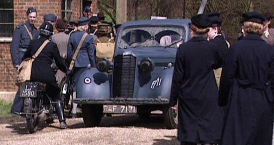 1939 Vauxhall 14/6 [J]