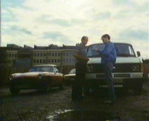 1975 MG B Roadster [ADO76]