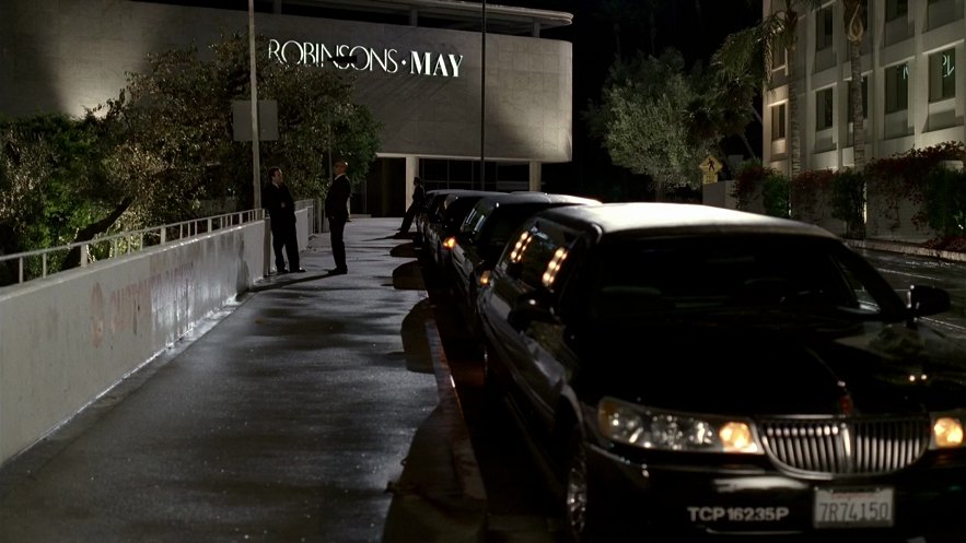 1998 Lincoln Town Car Stretched Limousine