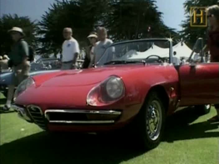 1966 Alfa Romeo Spider 1600 Duetto [105.03]