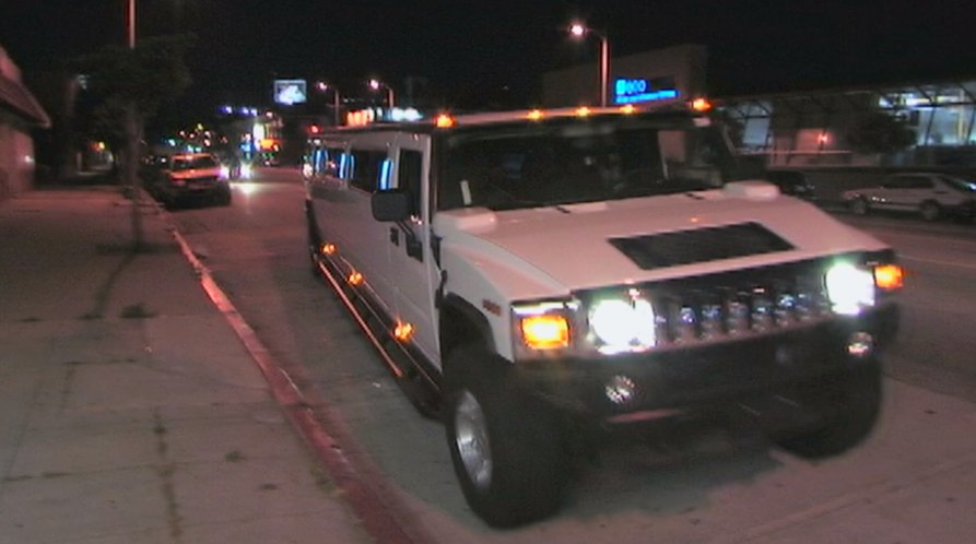 2004 Hummer H2 Stretched Limousine [GMT820]