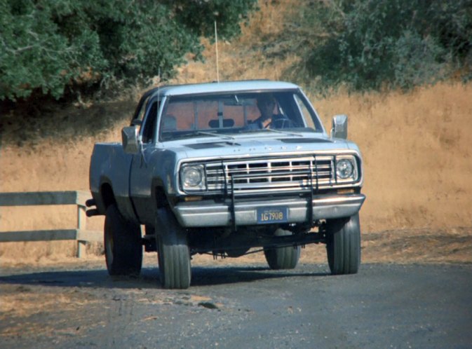 1974 Dodge Power Wagon W-Series Conventional Cab [AW]