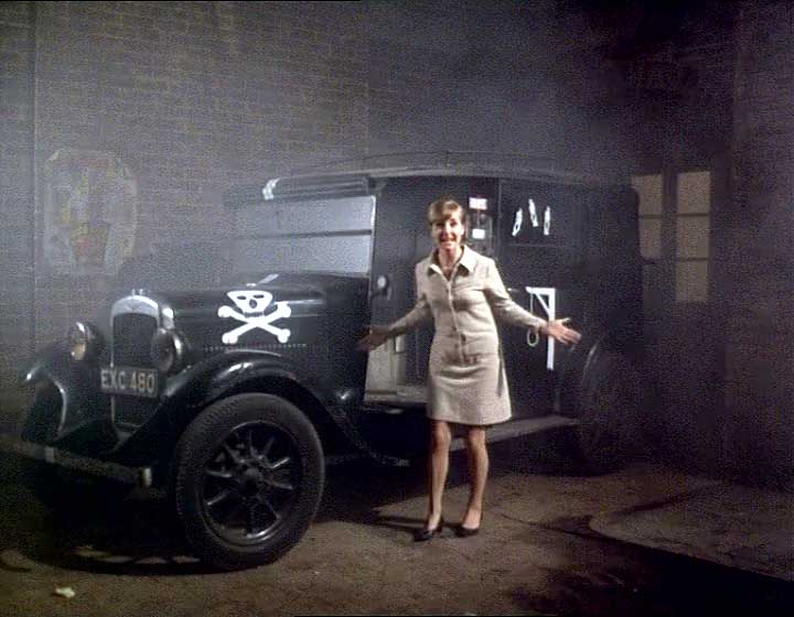 1937 Austin 12/4 Taxi Low-Loader - Strachan Body