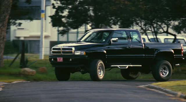 1995 Dodge Ram Club Cab 4x4 [BE]