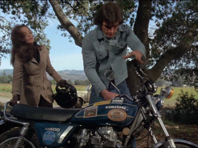 IMCDb.org: 1975 Kawasaki KZ 400 in 