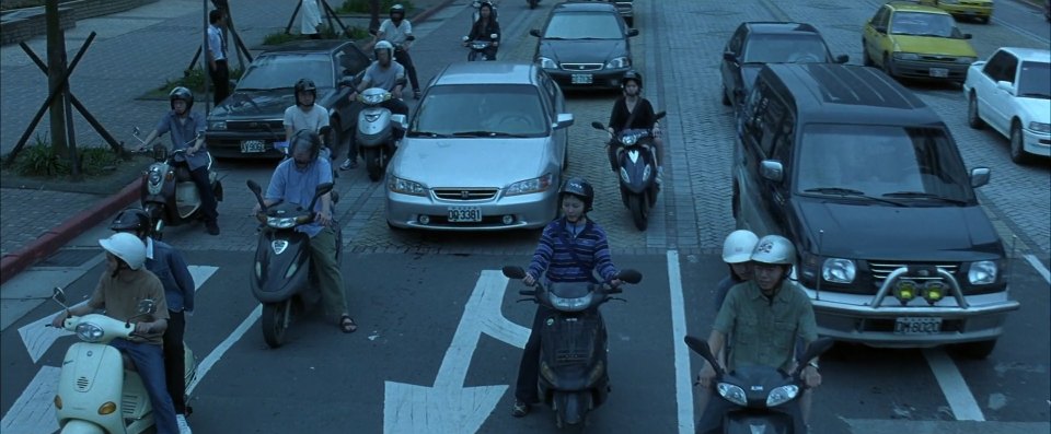 1999 Mitsubishi Freeca Super Exceed