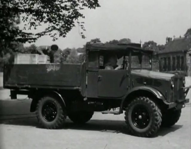 1939 Bedford MW