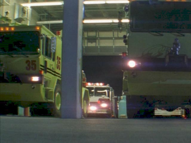 Oshkosh T-1500 ARFF Airport Fire Suppression Vehicle