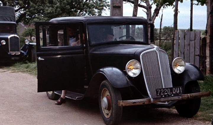 1934 Renault Monaquatre Berline [Type YN2]